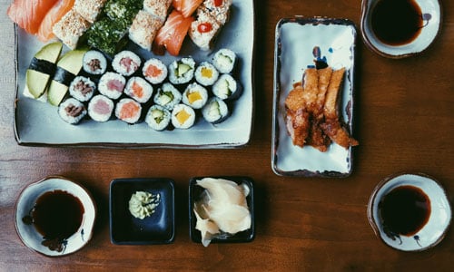 plate-of-japanese-sushi