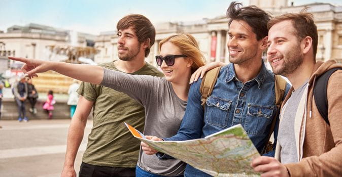 6 Tips for Meeting People While Studying Abroad