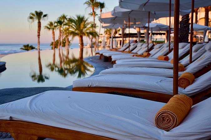 lounge-chairs-in-cabo-mexico-how-does-the-claims-process-work