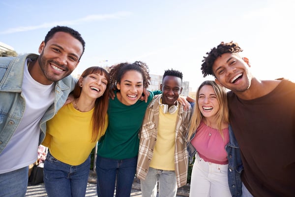 leisure-time-with-happy-friends-1