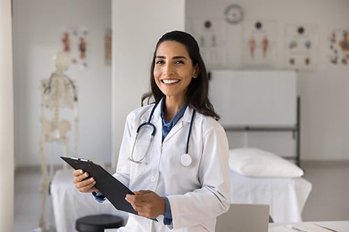 doctor-happy-to-help